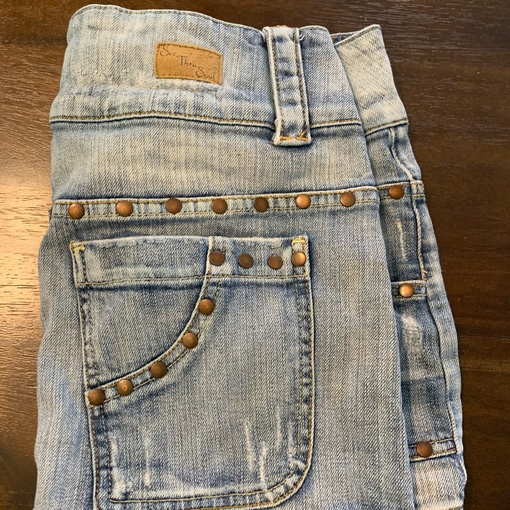 Skirt Size 28